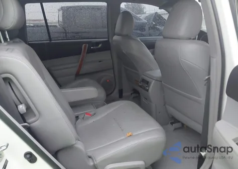 2010 Toyota Highlander Limited V6 z USA, uszkodzony, nr VIN 5TDYK3EH0AS010023